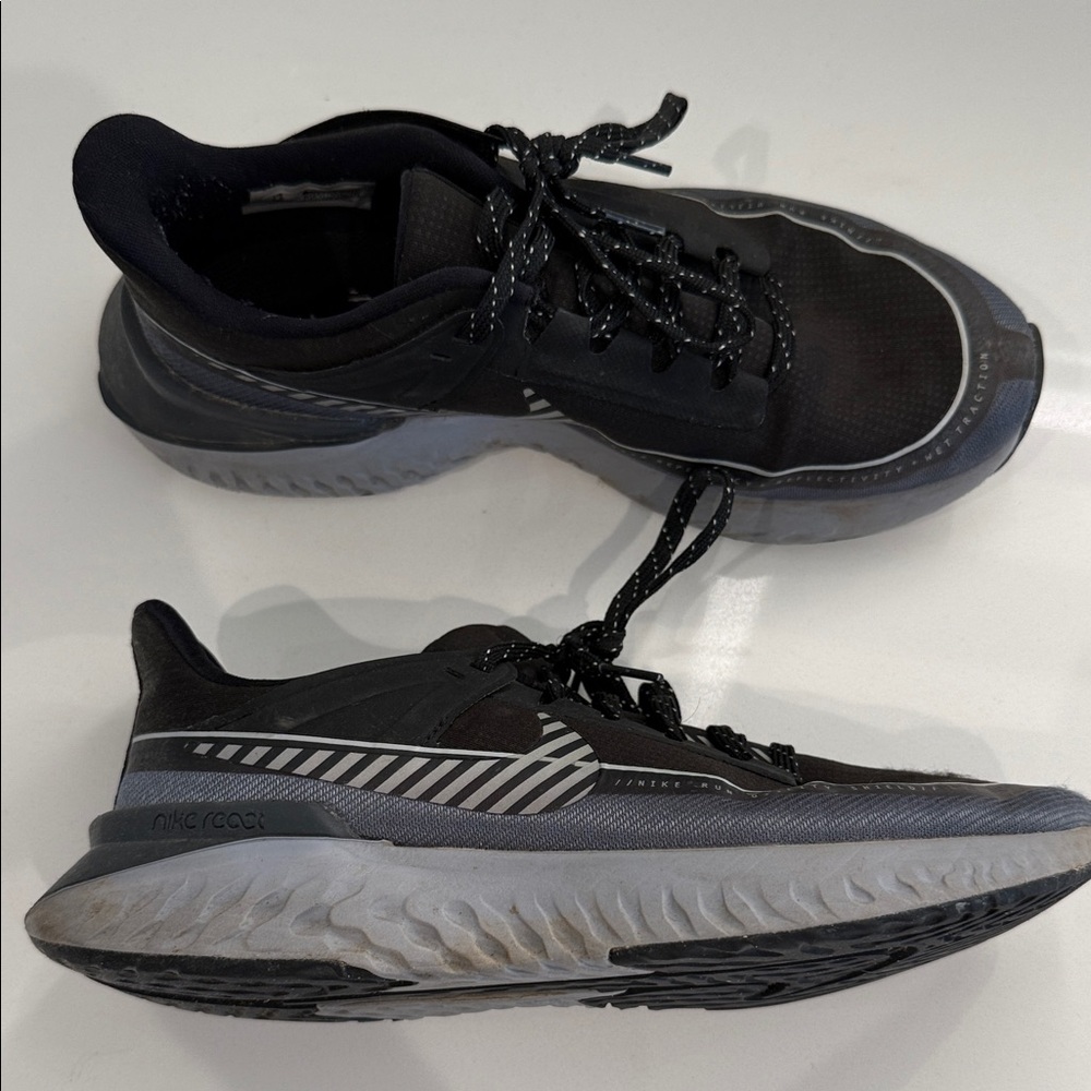 Nike Black and Gray Athletic Sneakers